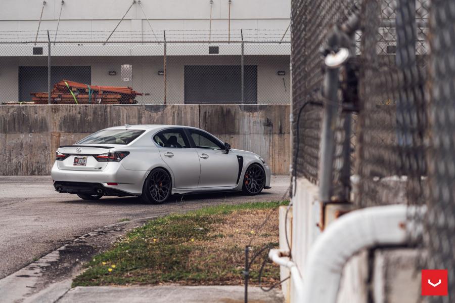  Lexus GS F on Vossen Wheels (HF-2) 2018 года  (фото 4 из 12)